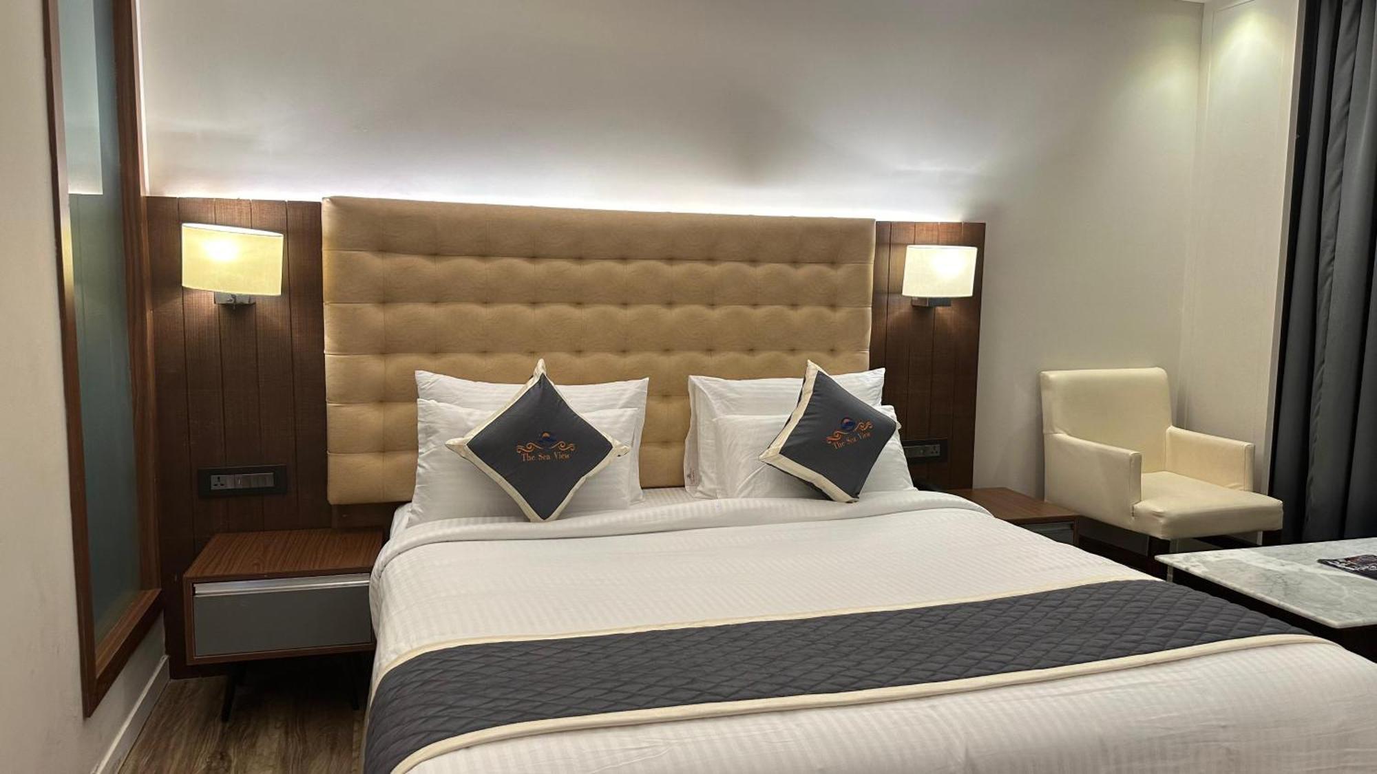 Hotel The Sea View, มังคาลอร์ ภายนอก รูปภาพ